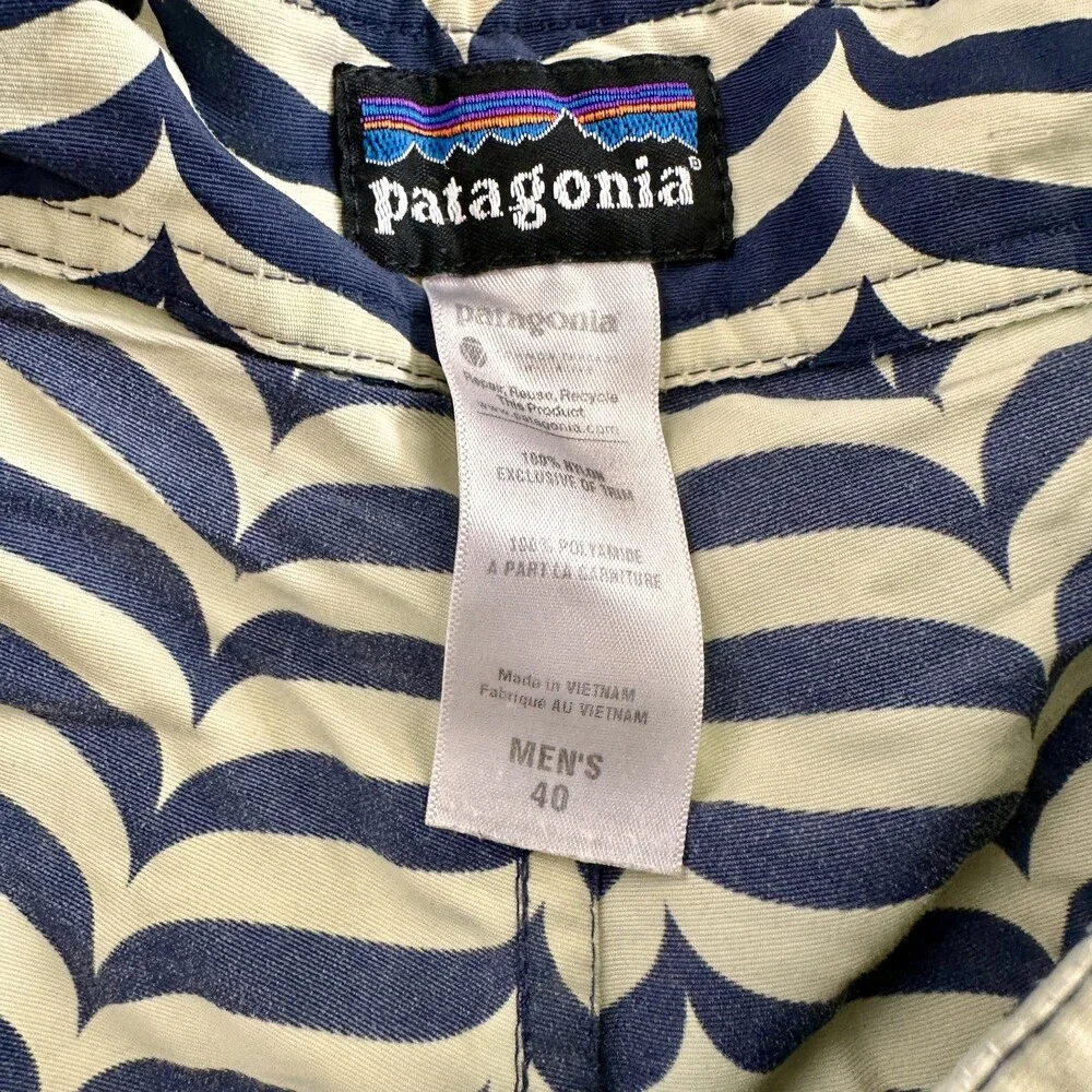 Patagonia Board Shorts Mens 40 Swim Trunks Surf Drawstring Zip Pocket Patterned